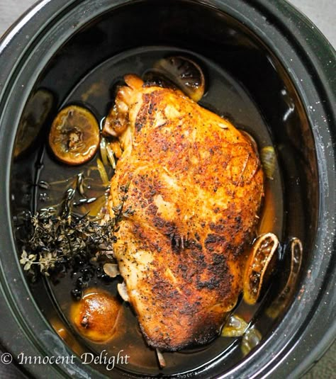 Turkey Crockpot Recipes, Slow Cooker Turkey Breast, Crockpot Turkey, Slow Cooker Turkey, Turkey Breast Recipe, Slow Cooker Roast, Roast Turkey Breast, Thanksgiving Dishes, Crock Pot Slow Cooker