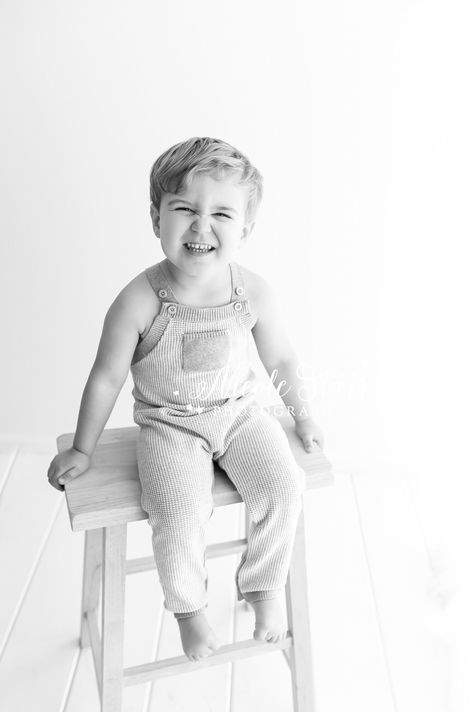 Toddler Boy Photography, Headshot Studio, Toddler Portraits, Toddler Poses, Toddler Pictures, Baby Wardrobe, 2nd Birthday Boys, Toddler Photos, Black And White Portrait