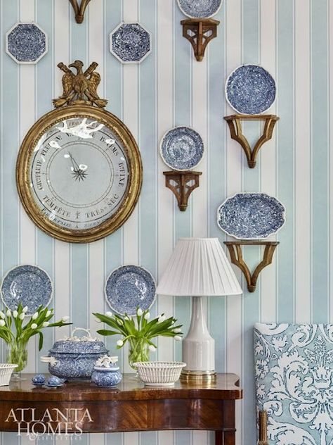 Eye For Design: Decorating With Antique French Barometers Plates On The Wall, Blue White Decor, Popular Decor, Atlanta Homes, Wall Accessories, Southern Home, Cheap Decor, Wall Brackets, House And Home Magazine