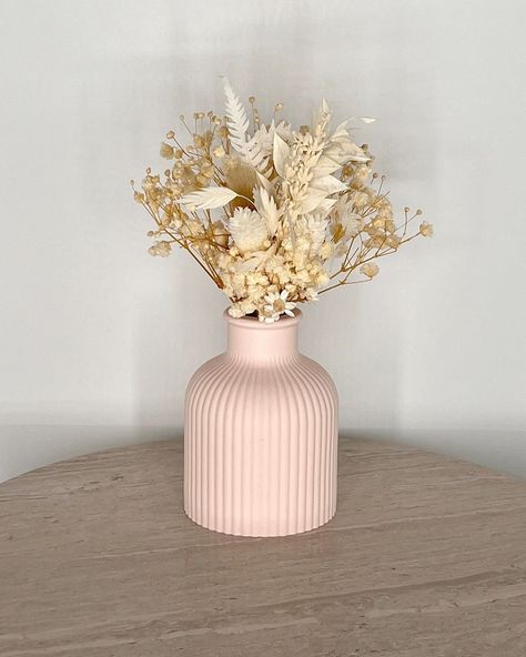 Introducing - The Ripple Vase 🌊✨ Textured, minimal, and ready to bring some style to your space. Perfect for a touch of calm elegance, whether it’s holding fresh/faux flowers or just looking cute on its own. Available to order via the link in my bio or Send a DM🤗 . . . #homedecor #gypsum #aestheticsbysusu Light Pink Home Decor, Ribbed Vases, Condo Goals, Small Vases With Flowers, Pink Living Room Decor, Concrete Vase, Ribbed Vase, Concrete Vases, Vase Home Decor