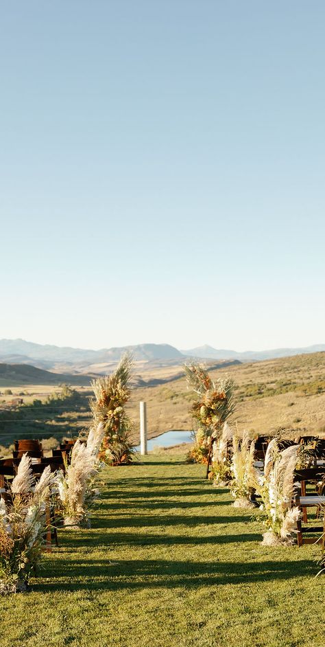 Steamboat Wedding Venue | Steamboat Springs, CO | Lucky 8 Ranch Flying Diamond Ranch Steamboat, Steamboat Wedding, Usa Wedding, Steamboat Springs Colorado, Unique Wedding Venue, Mountain Wedding Colorado, Steamboat Springs, Lawn Games, Unique Wedding Venues