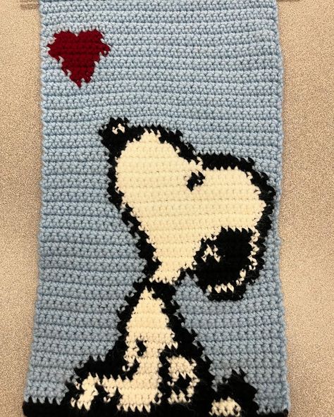 Crochet tapestry snoopy Snoopy Tapestry Crochet, Crochet Snoopy, Grid Crochet, Crochet Tapestry, Tapestry Crochet, Snoopy, Tapestry, Crochet, Quick Saves