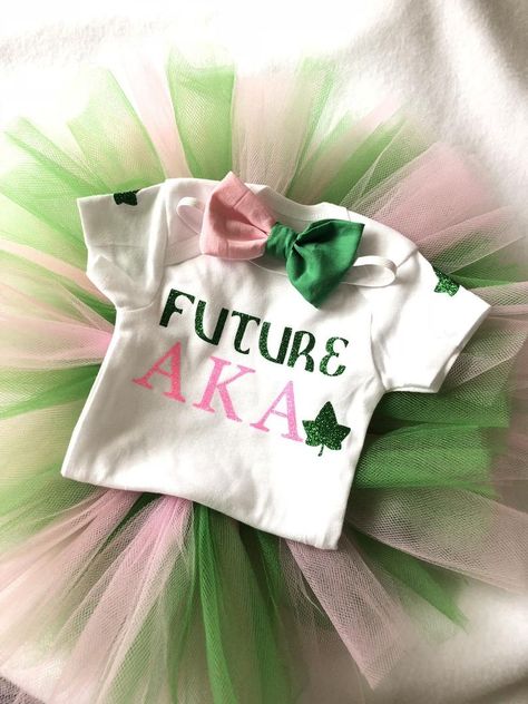 Future Aka Shirts, Dishwasher Safe Mod Podge, Tutu Ideas, Me Photo, Come To Me, Tutu Outfits, Tulle Tutu, Fabric Bows, Baby Ideas