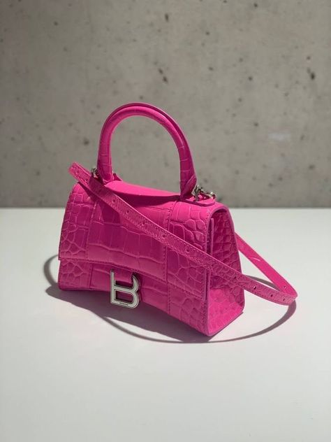 Balenciaga Bag, Balenciaga, Madrid, On Twitter, Twitter, Wall, Pink