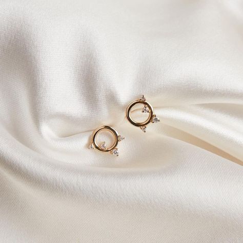 Natalie Marie Jewellery’s Instagram profile post: “Meaning 'a cluster of stars', the Astral Studs embody this beautifully, featuring a scattering of sparkling diamonds on a fine wire…” Natalie Marie Jewellery, Reception Styling, Natalie Marie, Dream Gown, White Rose Gold, Sparkle Diamonds, Sydney Australia, Rings Wedding, White Diamonds