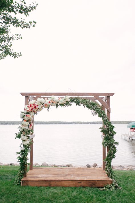 Platform For Wedding Ceremony, Lake Wedding Alter Ideas, Outdoor Wedding Platform, Wedding Alter Platform, Wooden Wedding Altar, Ceremony Platform, Waterfront Wedding Altar, Lakeside Ceremony, Barn Door Wedding Backdrop Altars