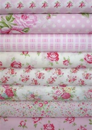 FabricWorm: Fabricworm Giveaway! A Rosey Prize Just In Time For Valentine's Day! Shabby Chic Fabric, Shabby Fabrics, Sewing Fabrics, Fabric Inspiration, Robert Kaufman Fabrics, Pretty Fabric, Rag Quilt, Fabulous Fabrics, Fabric Bundle