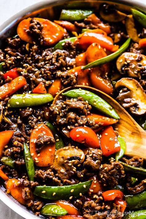 Beef Stir Fry Sauce, Garlic Ginger Sauce, Ground Beef Stir Fry, Fried Veggies, Recipes Ground Beef, Beef Stir Fry Recipes, Ground Beef Recipes Healthy, Pork Stir Fry, Keto Beef Recipes