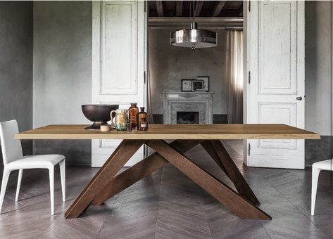 Big Dinner Table, Dinner Tables Furniture, Wooden Dining Table Modern, Big Dining Table, Wooden Dining Table Designs, Dining Table Design Modern, Big Table, Contemporary Dining Table, Dining Table Bases