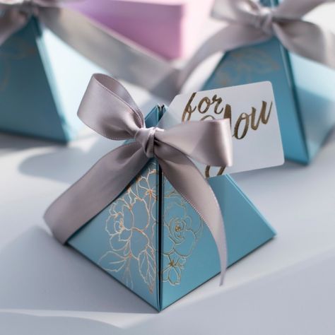 Wedding Favor Gift Boxes, Anniversaire Diy, Wedding Favors And Gifts, Wedding Candy Boxes, Gift Wrap Box, Baby Shower Party Supplies, Wedding Gifts For Guests, Party Favor Boxes, Wedding Favor Boxes