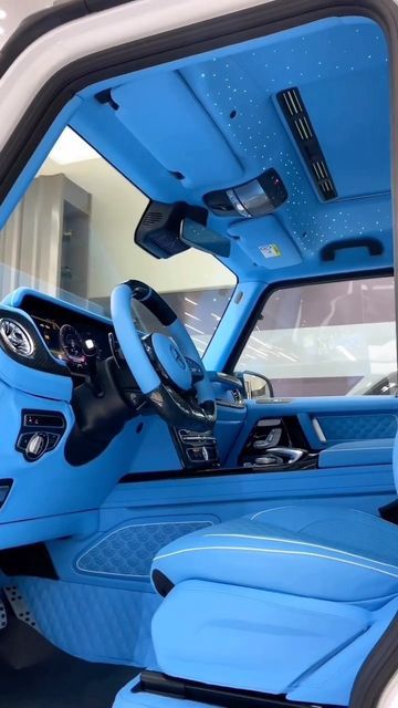 Blue Mercedes G Wagon, Mercedes G Wagon Interior, G Wagon Interior, Black G Wagon, Blue Car Accessories, Mercedes Brabus, Mercedes Interior, Mercedes Benz World, Jeep Interiors