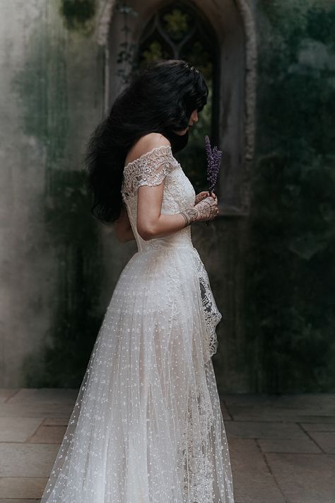 Morticia Addams Wedding Dress White, Whimsy Goth Wedding Dress, Goth Inspired Wedding Dress, Vintage Goth Wedding, White Goth Wedding Dress, Romantic Goth Wedding Dress, Spooky Wedding Dress, Soft Goth Wedding Dresses, Black Cottage Core Wedding Dress