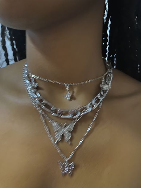 Silver Aesthetic, Aesthetic Jewelry, Neck Piece, Vintage Butterfly, Butterfly Necklace, Silver Necklaces, Silver Jewelry, Necklaces, Skin