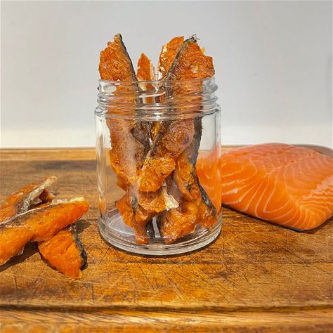 Homemade Air Fried Salmon Jerky for Dogs |  Salmon Dog Treats Recipe Jerky For Dogs, Air Fried Salmon, Salmon Jerky, Salmon Dog Treats, Dog Treats Recipe, Pet Snacks, Making Jerky, Leftover Salmon, Burger Dogs