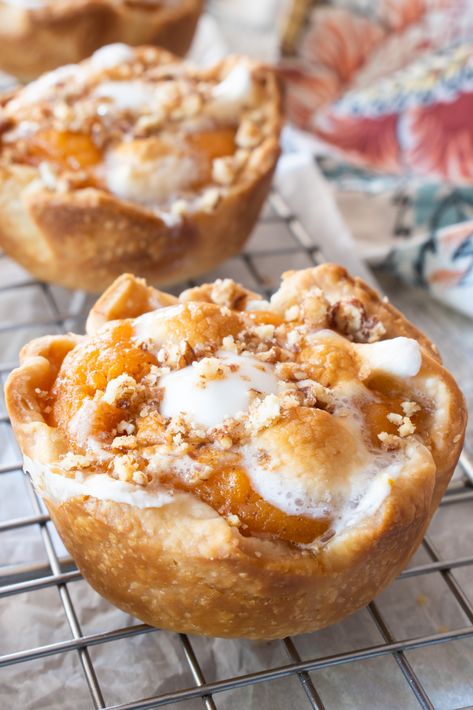 Mini Sweet Potato Pie, Sweet Potato Pie Recipes, Sweet Potato Pies, Pie For Thanksgiving, Premade Pie Crust, Sweet Potato Pies Recipes, Thanksgiving Pies, Potato Pie, Sweet Potato Pie