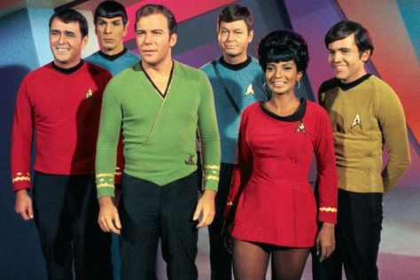 Original Star Trek, Tv Oled, Star Trek Tv Series, Star Trek Crew, Star Trek Cast, Star Trek 1966, Nichelle Nichols, Star Trek The Original Series, New Star Trek