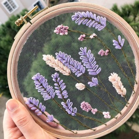 Lavender Dandelion Tulle Embroidery Hoop. Hand Embroidery Hoop Art. Housewarming Gift. Tulle Hoop Art. This botanical embroidery hoop featuring lavenders and flowers in pastel tones is carefully hand-stitched on white dandelion tulle and neatly set in 6 inch hoop. Embroidered with DMC embroidery Transparent Embroidery, Handmade Tree Ornaments, Feminist Embroidery, Modern Embroidery Kit, Tulle Embroidery, Beginner Embroidery Kit, Hand Embroidery Kit, Dmc Embroidery Floss, Embroidery Stitches Tutorial