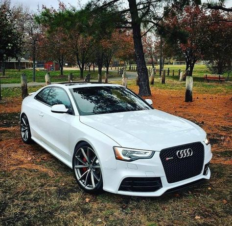 White Queen Dream Cars Audi, Audi A5 Coupe, Mercedes G Wagon, Audi Rs5, Audi S5, Car Goals, Classy Girl, Audi Q3, Sweet Cars