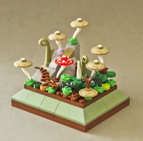 Lego mushrooms Lego Decorations, Lego Sculptures, Lego Diy, Lego Activities, Amazing Lego Creations, Lego Craft, Lego Creative, Lego Castle, Lego Worlds