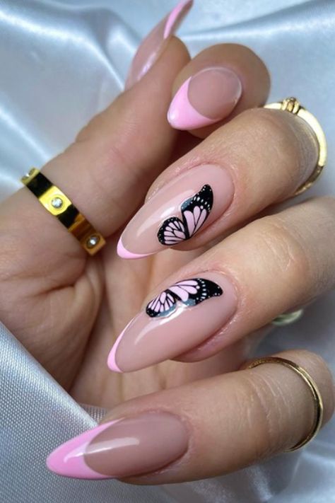 Almond Shaped Nails Designs, Summer Nails Almond, Butterfly Nail Designs, Nails Yellow, Celebrity Nails, Almond Shape Nails, Almond Nails Designs, Almond Acrylic Nails, Almond Nail