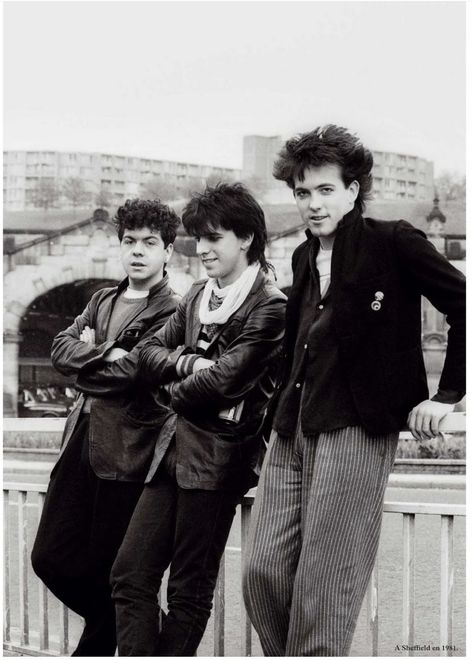 Lol Tolhurst, New Wave Fashion, Simon Gallup, Justin Thomas, Goth Bands, Goth Music, Goth Subculture, Robert Smith, Gothic Rock