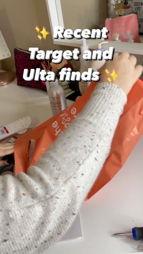 jaiden.ashlea on Instagram: Recent @target and @ultabeauty finds! ✨ A little retail therapy never hurt nobody!! What’s your favorite store to shop at? 😍 #targetfinds… Things To Buy At Target, Target Must Haves, Target Shopping, Target Haul, Target Finds, Retail Therapy, Ulta Beauty, Knee High Sock, Target