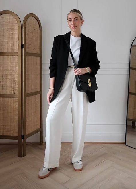 White Trousers Outfit Autumn, White Trousers Outfit Classy, Japan Autumn Outfit, White Trousers Outfit, Jean Wide Leg, Japan Autumn, Business Casual Looks, Office Fits, Zara Trousers