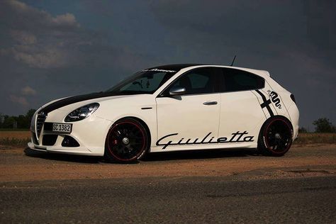 Alfa Romeo Giulietta Alfa Romeo Tuning, Alpha Romeo, Alfa Alfa, Alfa Romeo 156, Alfa Romeo Giulietta, Alfa Romeo Cars, Fiat Abarth, Hot Hatch, Street Racing Cars