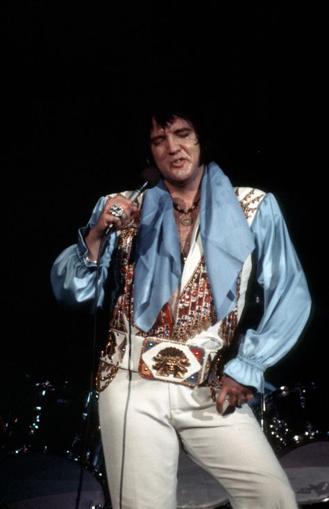 Elvis Presley (Photo by Ron Galella/WireImage) Elvis Wallpaper, Elvis Presley Concerts, Elvis Presley Family, Elvis Jumpsuits, Elvis In Concert, Elvis Presley Images, Elvis Presley Pictures, Elvis Presley Photos, Rock N Roll Music