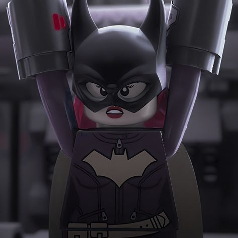 Lego Batgirl, Barbara Gordon Batgirl, Lego Girls, Custom Minifigures, Lego Custom Minifigures, Barbara Gordon, Lego Characters, Lego Dc, Tmnt 2012