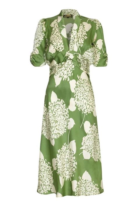 Vintage Style Clothing, Bias Skirt, Hydrangea Print, Perfect Bridesmaid Dress, Green Hydrangea, Bias Cut Skirt, Printed Summer Dresses, Wedding Guest Outfit Summer, Guest Outfit