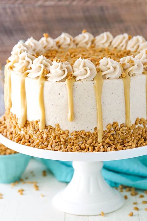 This Bourbon Spice Toffee Layer Cake is one of my favorites! I've made it several times and I think I love it more and more every time! The combination of chocolate, toffee, maple, cinnamon and the spice from the bourbon are a party for your taste buds! #bourbon #toffee #layercake #layercakerecipe #bourbonrecipe #cake #bestlayercake #bestcakerecipe Maple Toffee, Bourbon Recipes, Chocolate Bourbon, Zucchini Cake, Chocolate Toffee, Amazing Cake, Recipes Cookies, Layer Cakes, Cake Frosting