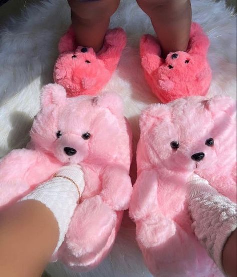 Big Slippers Shoes, Fluffy Shoes Slippers, Big Fluffy Slippers, Bear Slippers Outfit, Cute Girly Things, Big Slippers, Teddy Slippers, Ears That Stick Out, Teddy Bear Slippers