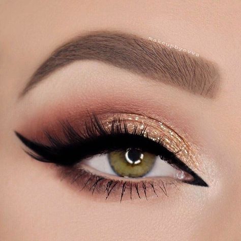 Lapaige Trends SATSUMA lashes from the Lash Medley Silicone Makeup, Cool Makeup Looks, Gold Eyeshadow, Makijaż Smokey Eye, Gold Makeup, Makeup Tricks, Affordable Makeup, Hazel Eyes, Eyebrow Shaping