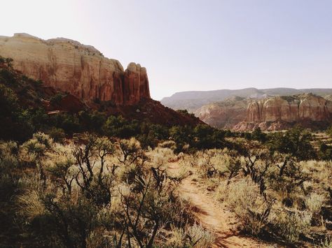 Ghost Ranch New Mexico, Ghost Ranch, Cowboy Aesthetic, Desert Dream, Fallout New Vegas, Western Aesthetic, In The Desert, Old West, The Desert