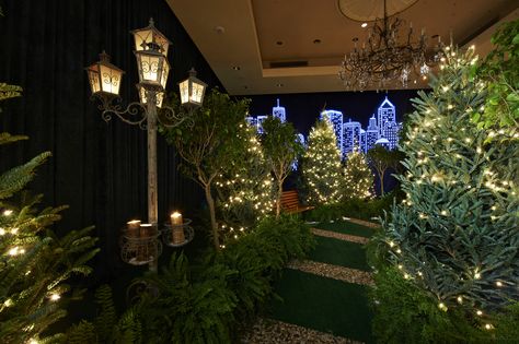 Central Park Theme - 2011 Paris Prom Theme, New York Theme Party, Prom Planning, Post Prom, New York Theme, Prom Themes, Dance Themes, After Prom, New York Night