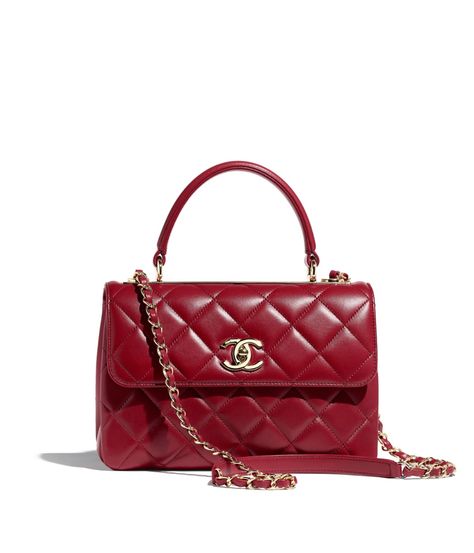 Handbags of the Fall-Winter 2019/20 CHANEL Fashion collection : Small Flap Bag with Top Handle, lambskin & gold-tone metal, dark pink on the CHANEL official website. Outfits Dr, Mode Chanel, Summer Purses, Cheap Purses, Popular Handbags, Handbags Affordable, Cheap Handbags, Cheap Bags, Chanel Bags