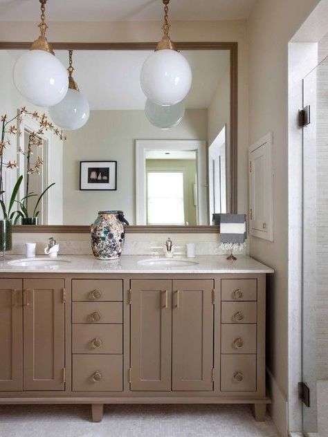 Tan Bathroom, Taupe Bathroom, Bathroom Cabinet Colors, Small Bathroom Cabinets, Painting Bathroom Cabinets, Painted Bathroom, Painted Vanity, Art Showcase, Bad Inspiration