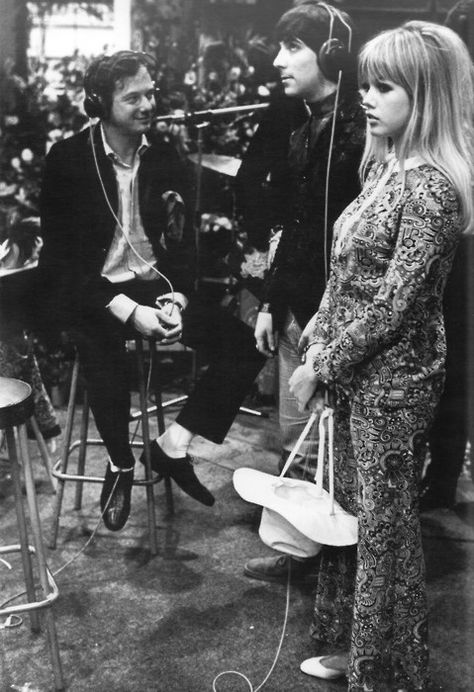 Keith Moon Brian Epstein and Kim Kim Kerrigan, Pattie Boyd Style, Brian Epstein, Kim Moon, Beatles Girl, Travelling Wilburys, Pattie Boyd, Wonderful Tonight, Keith Moon