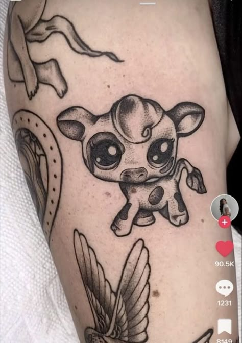 Kawaii Cow Tattoo, My Littlest Pet Shop Tattoo, Littlest Pet Shop Tattoo, Lps Tattoo, Monster High Tattoo, Dream Tattoo Ideas, Matching Bff Tattoos, Tattoos Pretty, Tattoos Creative