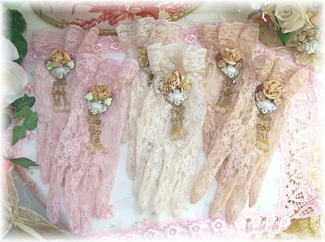 Victorian Party, Victorian Gloves, Tea Jewelry, Victorian Accessories, Victorian Romance, Vintage Gloves, Victorian Wedding, Victorian Decor, Lace Gloves