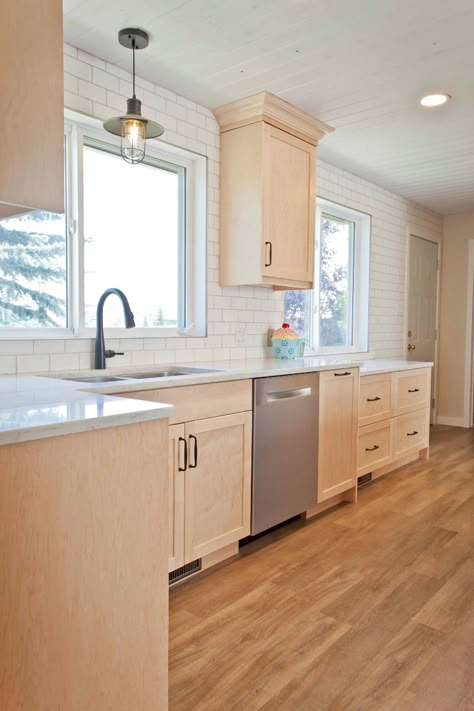 Ranch Style - Craftsman - Kitchen - Kansas City - by Orion Design, Inc. | Houzz Blond Cabinets Kitchen, Kitchen Cabinets Melamine, Light Maple Wood Floors, Unstained Maple Cabinets, White Maple Cabinets, Kitchen Ideas Microwave, Natural Maple Kitchen Cabinets Modern, Maple Shaker Cabinets, Soft Maple Kitchen Cabinets