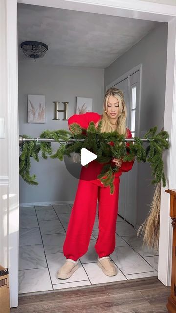 Door Arch Garland Christmas, Christmas Over Door Garland, Christmas Decorated Archways, Christmas Indoor Staircase Decor, Christmas Decor Ideas For Doorway, Arch Way Christmas Garland, Christmas Garland Interior Doorway, Large Christmas Garland, Door Way Christmas Garland