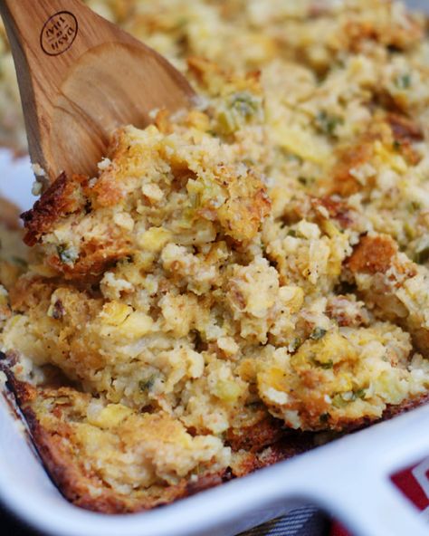 Cornbread & Squash Dressing - southern discourse Squash Dressing Recipe Paula Deen, Squash Dressing Cornbread, Squash Dressing Recipe, Squash Cornbread, Cornbread Dishes, Dressing Stuffing, Squash Dressing, Sausage Cornbread Stuffing, Yellow Squash Recipes