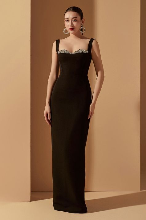 Jensen Sheath Semi-Heart Neck Texture Floor Length Dress Texture Floor, Bodycon Gown, Mean Blvd, Floor Length Dress, Dress Slim, Black Gown, Floor Length Dresses, U Neck, Dress Pattern