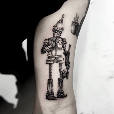 Imgur: The magic of the Internet Tin Man Tattoo, Man Tattoo Ideas, Battery Tattoo, Oz Tattoo, Man Tattoo, World Tattoo, B Tattoo, Tin Man, Piercing Tattoo