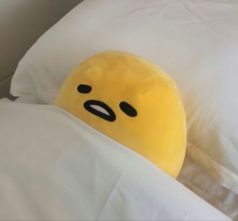 Gudetama Widget, Yellow Icons Aesthetic, Gudetama Icon, Aesthetic Ios 16, The Lazy Egg, Kpop Theme, Yellow Aesthetic Pastel, Pillows Bed, Lazy Egg