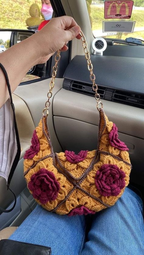 Crochet Purse Ideas, Sac Diy, Mode Crochet, Crochet Business, Crochet Design Pattern, Crochet Clothing And Accessories, Crochet Handbags Patterns, Crochet Fashion Patterns, Diy Crochet Projects