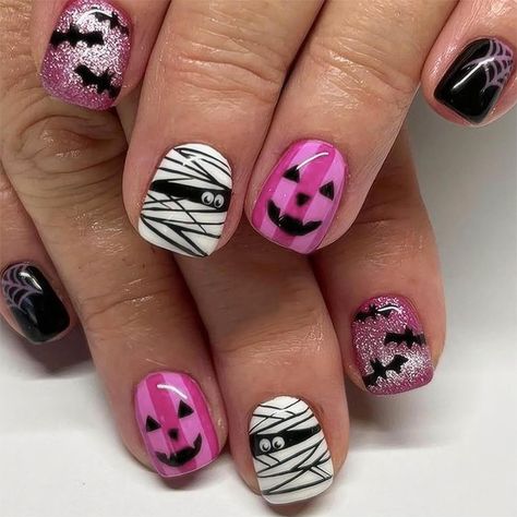 PRICES MAY VARY. Get ready for Halloween with our spooky Halloween fake nails. Halloween press on false nails,perfect for costume party. Use Halloween fake nail,elevate your trick-or-treating game. Halloween style false nail,Stylish and fun. Add a touch of magic to your fingers with our enchanting press on Halloween nails. False nails contains 24 pcs acrylic nails, allowing you to choose the fake nail pieces that fit your nail size. Application: 1.Wash hand and push back cuticles. 2.File and sha Strašidelný Halloween, Nail Art Halloween, Holloween Nails, Nails Short Square, Halloween Kit, Halloween Press On Nails, Short Fake Nails, Press On Nails Short, Nagel Tips