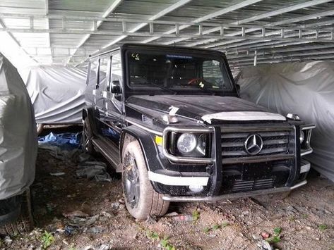 Black Car Aesthetic, Rolls Royce Models, Abandoned Vehicles, G63 Amg, Automotive Mechanic, Classic Muscle Cars, Benz S Class, Abandoned Cars, Car Aesthetic